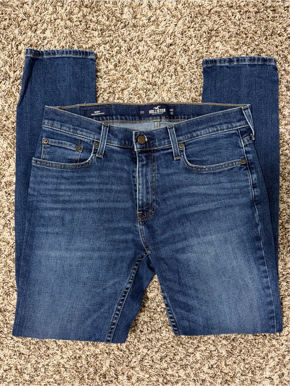 Hollister Men's Medium Blue Slim Straight Jeans 31x32